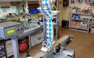 Плюсы оборудования для нанесения самоклеящихся этикеток и минусы оборудования для клеевых этикеток